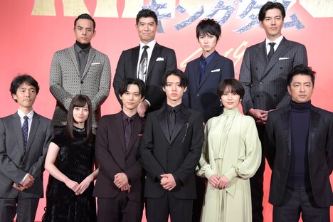 「キングダム」製作報告会見の様子。