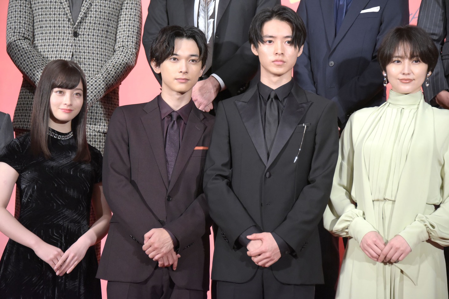 左から橋本環奈、吉沢亮、山崎賢人、長澤まさみ。