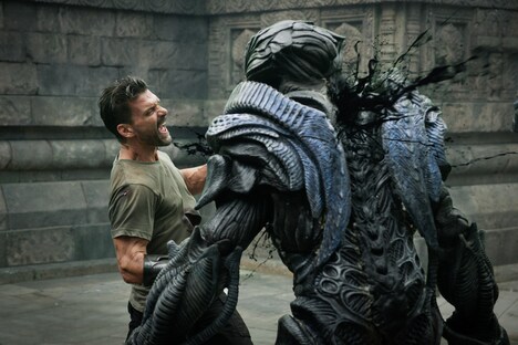 「スカイライン-奪還-」