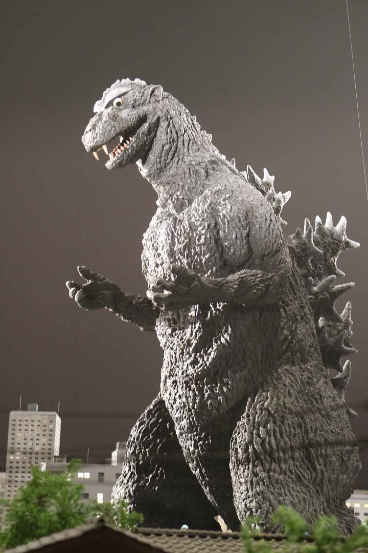 初代ゴジラスーツ