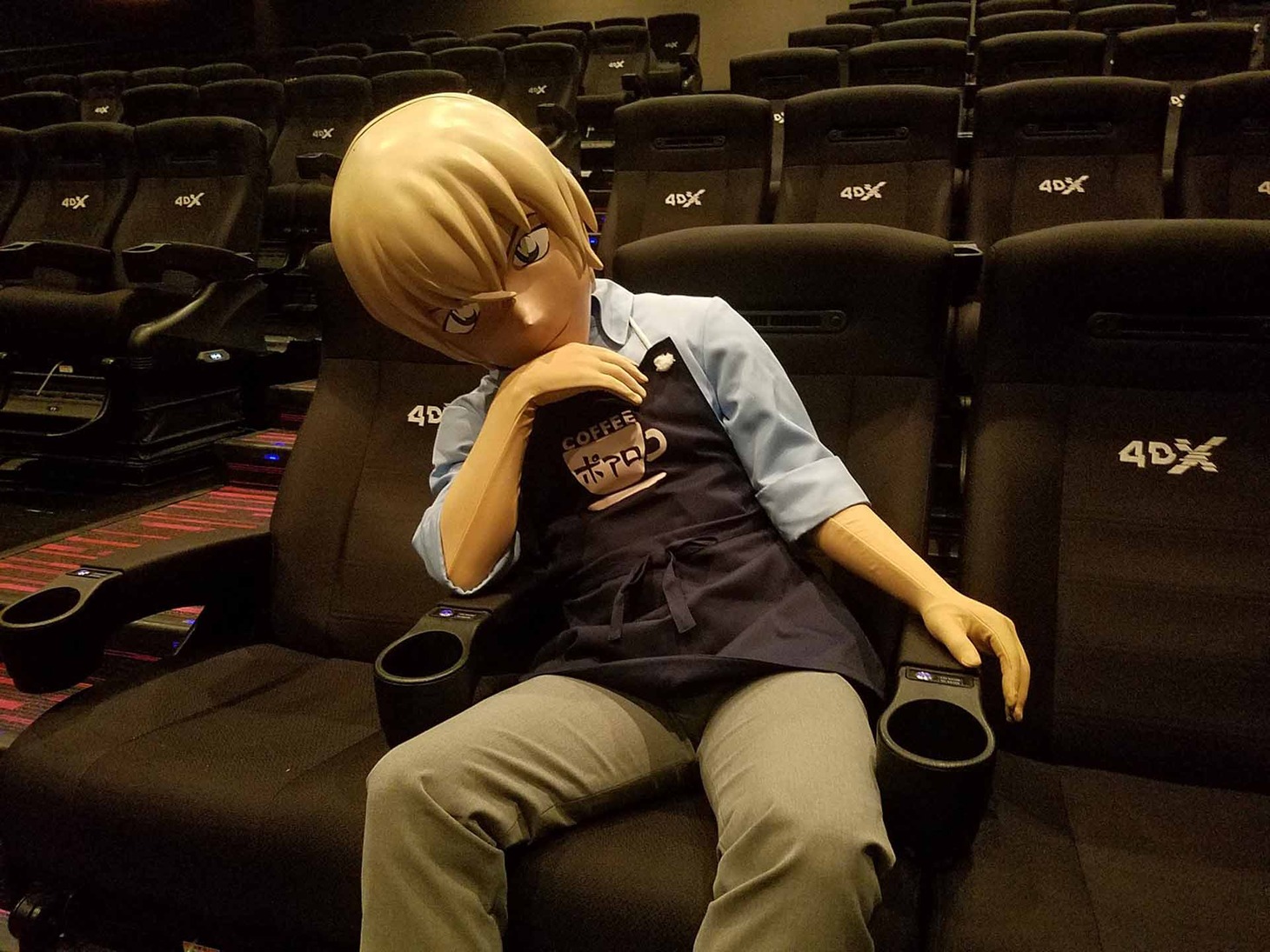 「名探偵コナン ゼロの執行人（しっこうにん）」4Dアトラクション執行上映直後の安室透。