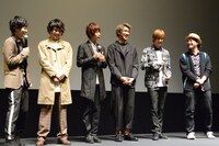 「BD～明智探偵事務所～」初日舞台挨拶の様子。