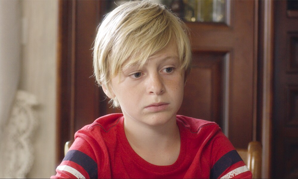 父親から母を守ろうとする少年描く、ヴェネツィア銀獅子賞「ジュリアン」予告編