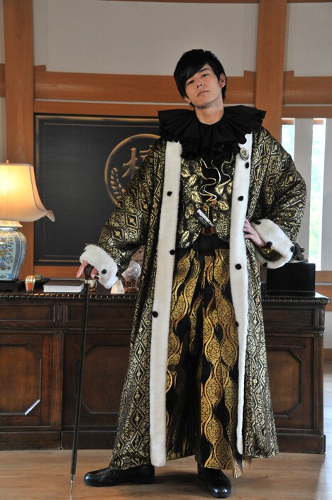 「仮面ライダージオウ」より、岩永徹也演じる檀黎斗。