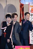 左からふせえり、千葉雄大、阿部サダヲ。