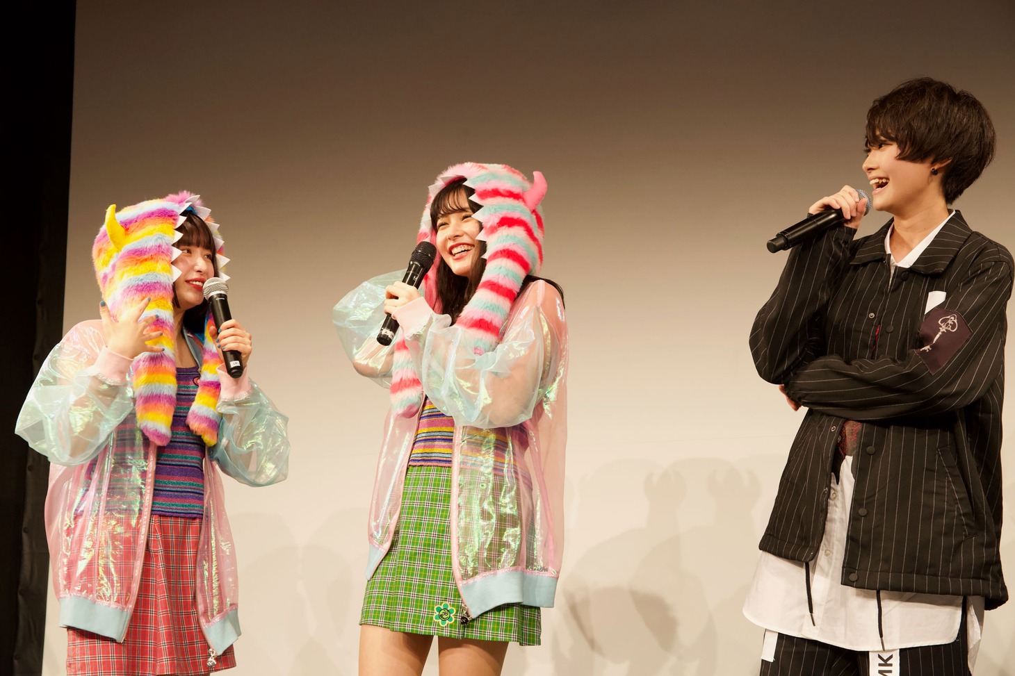 「ヌヌ子の聖★戦～HARAJUKU STORY～」完成披露上映会の様子。