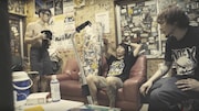 「SOUNDS LIKE SHIT : the story of Hi-STANDARD」
