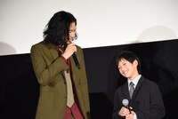 左から青木崇高、歸山竜成。