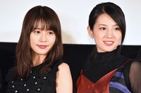 左から有村架純、桜庭ななみ。