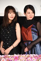 左から有村架純、桜庭ななみ。