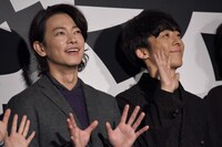 「億男」初日舞台挨拶の様子。