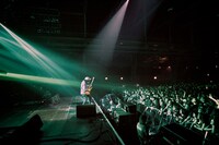 「モーターヘッド/クリーン・ユア・クロック」新場面写真