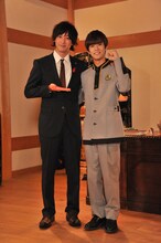 左から渡部秀、奥野壮。