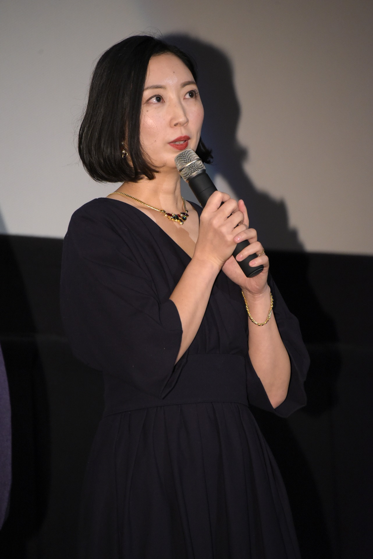 山内マリコ