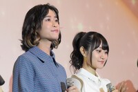 左から本泉莉奈、小倉唯。