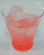 ハイエボリューションソーダ「アネモネ ―ピンクグレープフルーツライム―」（600円）