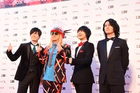 左から畠中祐、DJ KOO、寺島惇太、武内駿輔。