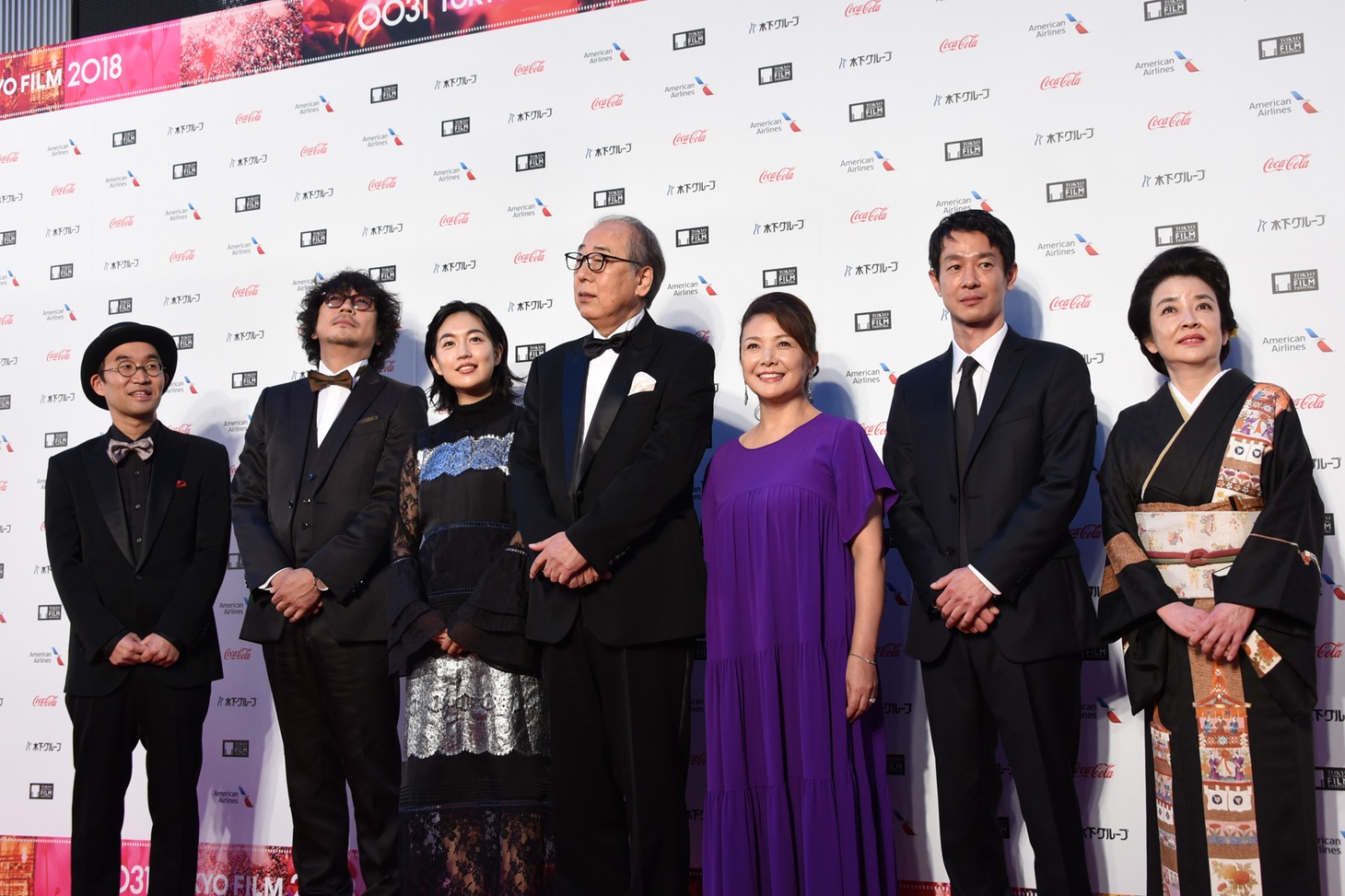 「鈴木家の嘘」のキャストとスタッフ。