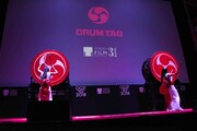 第31回東京国際映画祭オープニングセレモニーにて、DRUM TAOのパフォーマンスの様子。