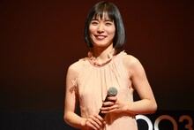 松岡茉優