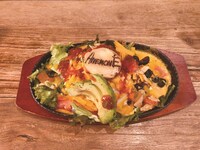 スペシャルスパイシーメキシカンタコライス（1650円）