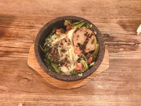 ハワイアンデミグラスロコモコ（1650円）