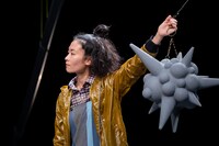 第17回AAF戯曲賞受賞記念公演「シティIII」より。（撮影：羽鳥直志）