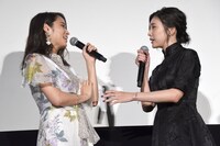 「旅猫リポート」初日舞台挨拶の様子。