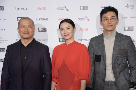 左からリウ・ハオ、ソン・ジア、チュー・ヤーウェン。