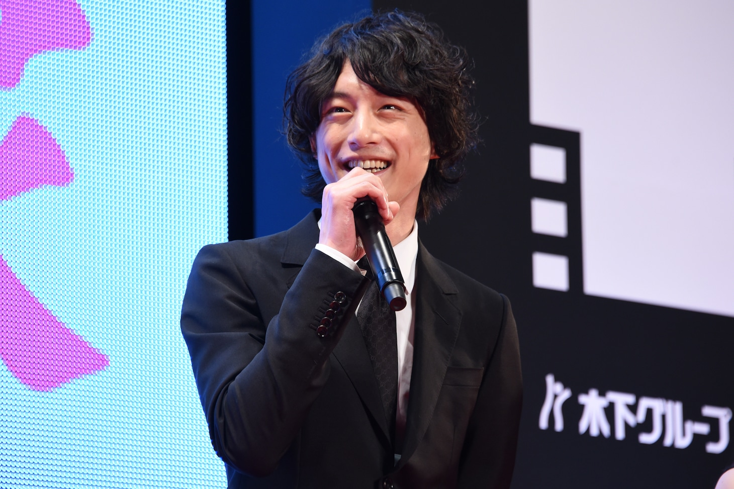 坂口健太郎