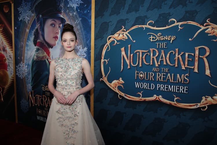 くるみ割り人形 Laでワールドプレミア開催 シャネルのドレスでヒロイン登場 映画ナタリー