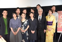 「漫画誕生」舞台挨拶の様子。