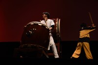 和太鼓パフォーマンスの様子。