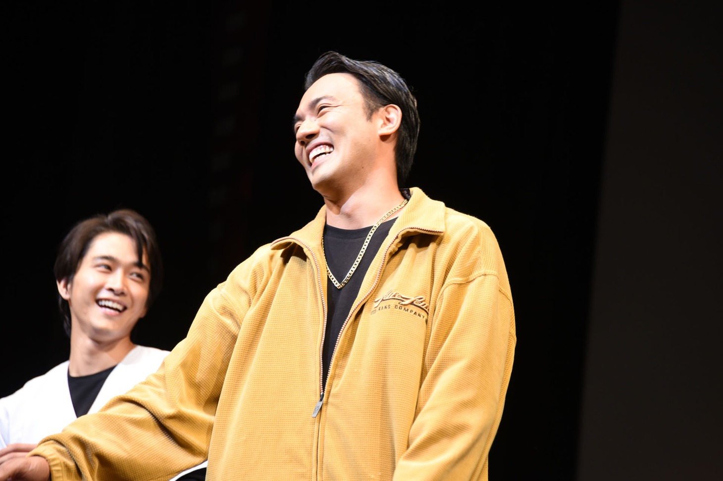 小澤雄太（右）