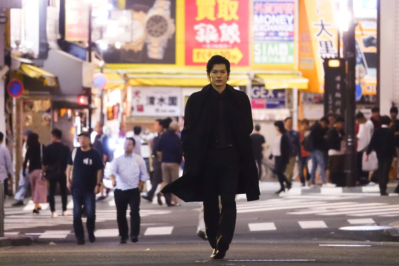 崎山つばさが主演作「クロガラス」で植田圭輔、最上もが、西川俊介、浅川梨奈と共演