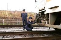 「かぞくいろ―RAILWAYS わたしたちの出発―」新場面写真