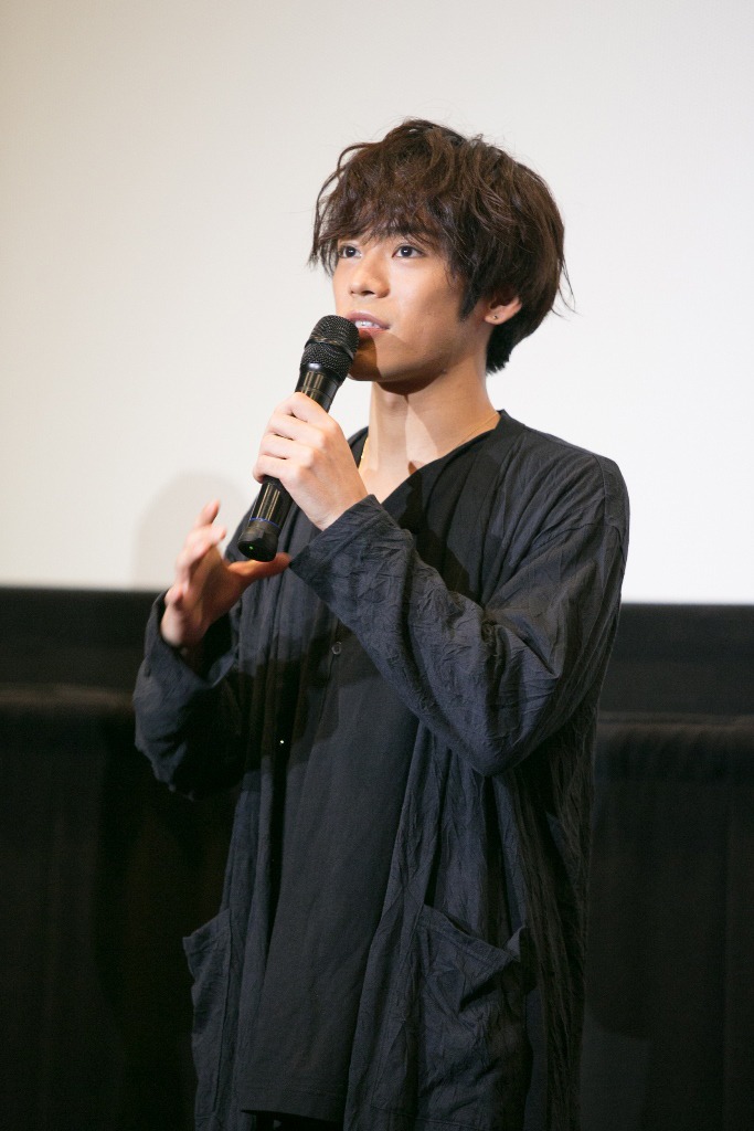 小野賢章