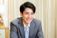 大野拓朗演じる祐希。