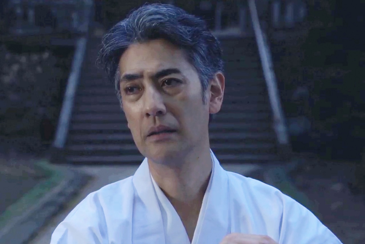「凜-りん-」より、堀部圭亮演じる神主。
