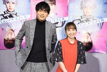 左から青柳翔、百田夏菜子。