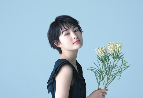 「葵わかな オフィシャルカレンダー2019」より、HMV&BOOKS online購入特典のボーナスページ。