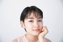 「葵わかな オフィシャルカレンダー2019」より、Loppi購入特典のボーナスページ。