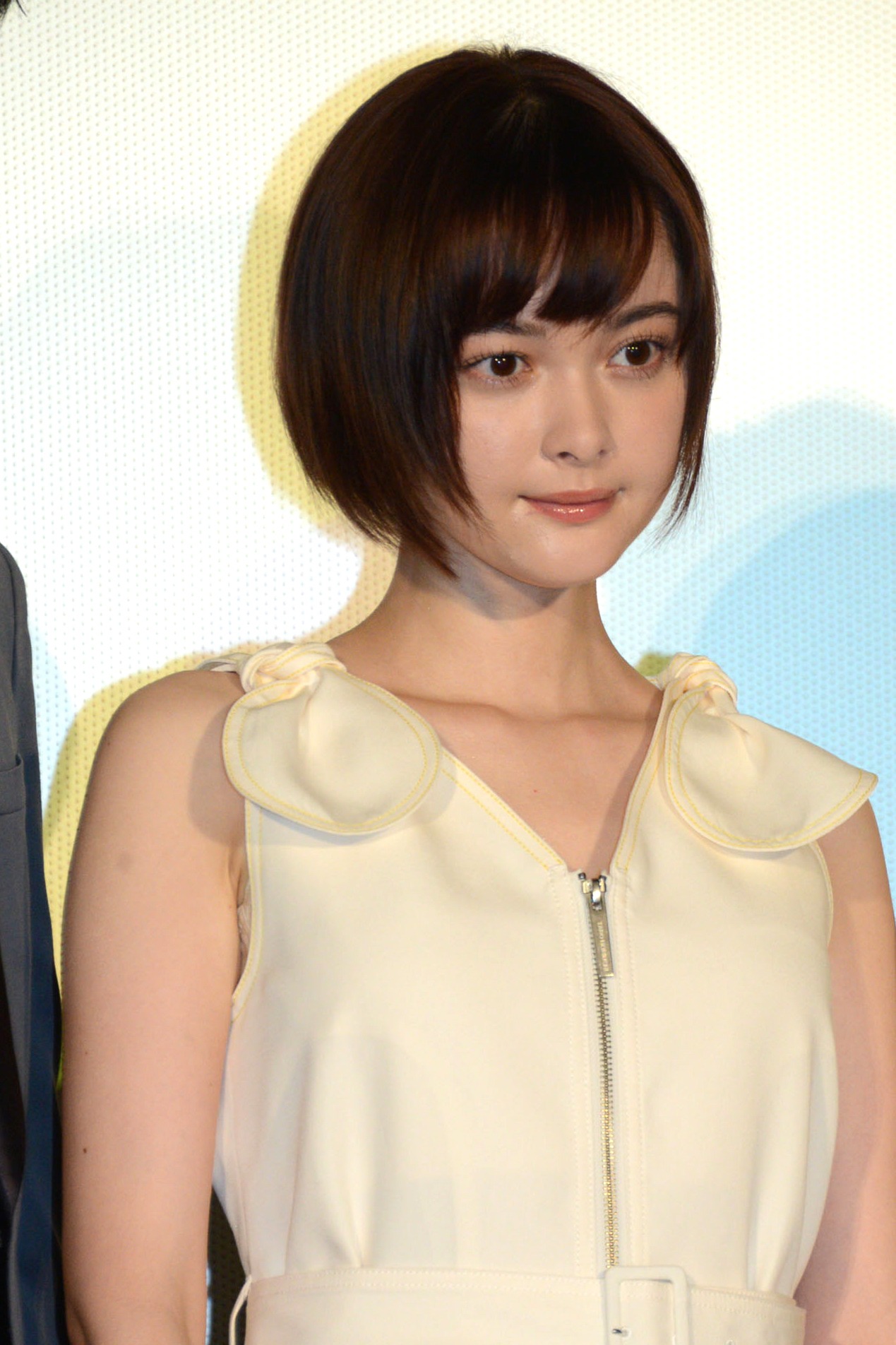 玉城ティナ