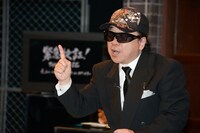 「緊急検証！THE MOVIE ネッシーvsノストラダムスvsユリ・ゲラー」収録現場にて、飛鳥昭雄。