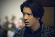 中村誠治郎演じる銀コインの男。