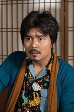 新春ドラマスペシャル「釣りバカ日誌 新米社員 浜崎伝助 瀬戸内海で大漁！結婚式大パニック編」より、小澤征悦演じる戸高仁。