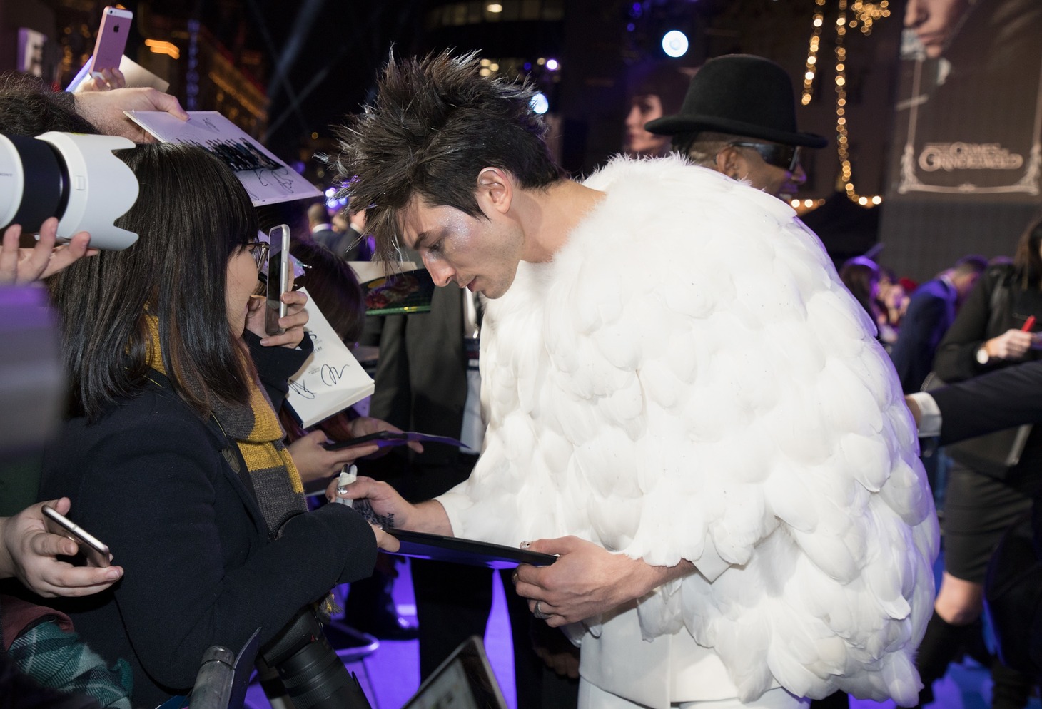 エズラ・ミラー