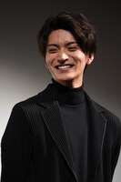 山本涼介