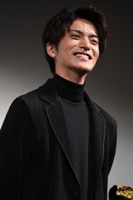 山本涼介
