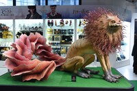 「ウィザーディング・ワールド・マーケット」展示の様子。